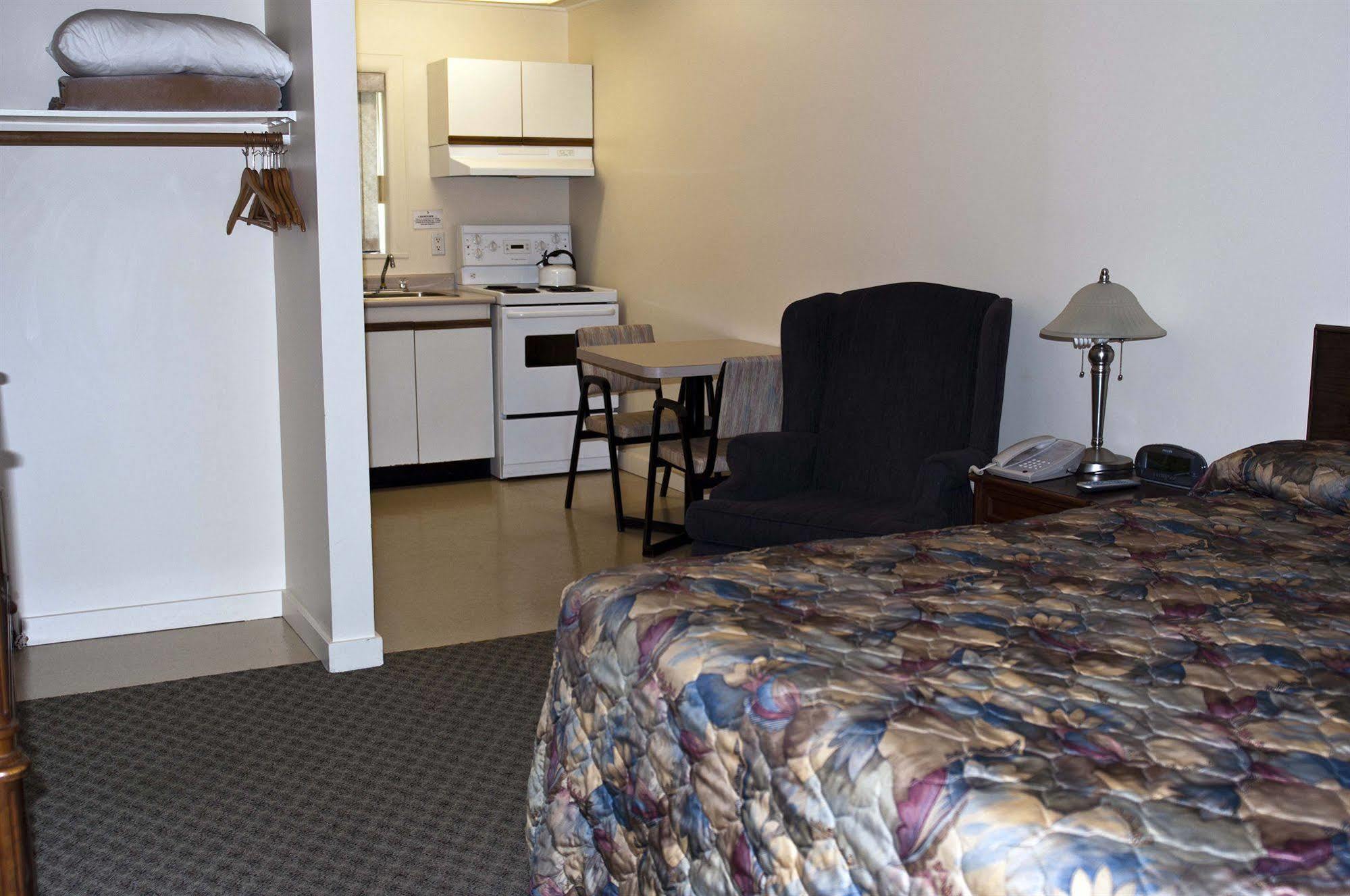 Heritage River Inn Campbell River Buitenkant foto